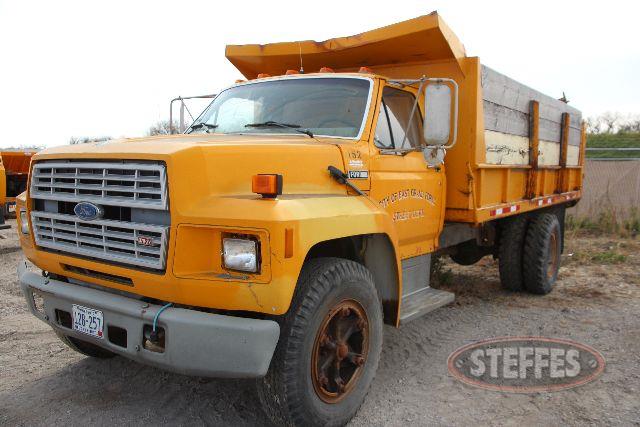 1985 Ford  F600